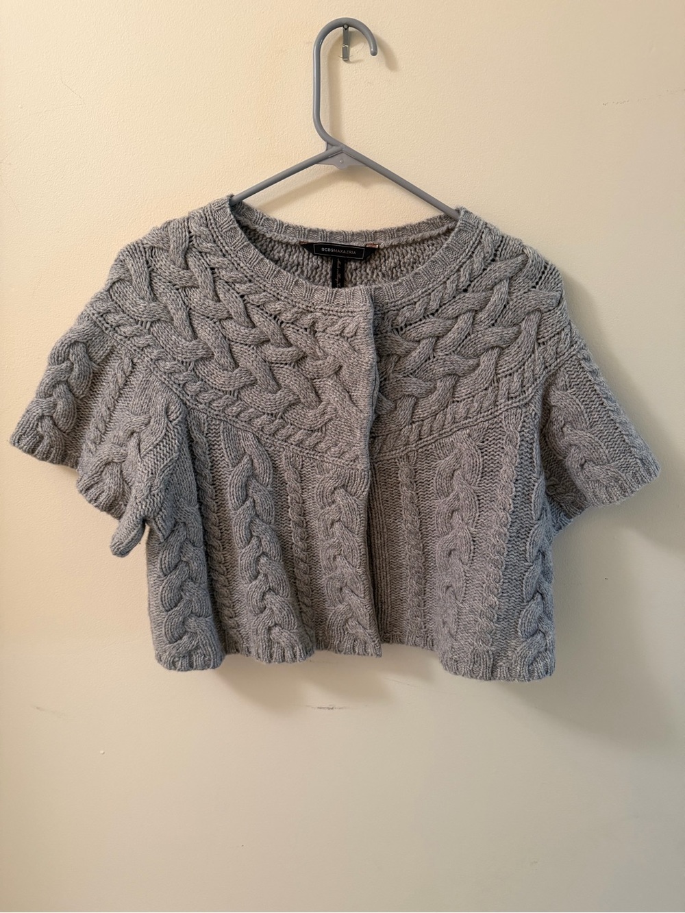 BCBGMAXAZRIA Gray Cable Knit Cropped Cardigan Sweater Small